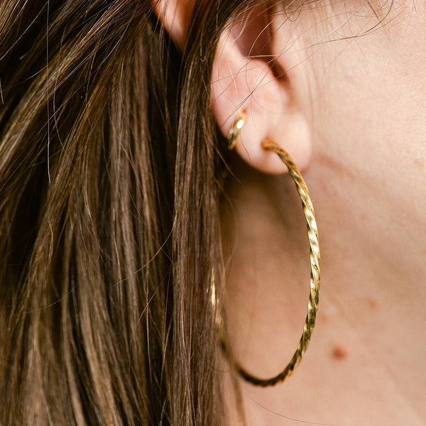 The Artisan Twisted Hoop