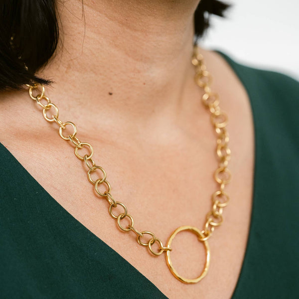 The Artisan Circle Necklace