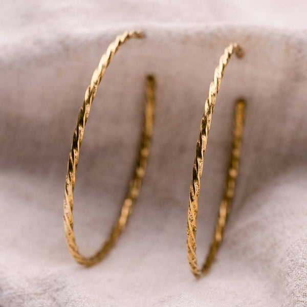 The Artisan Twisted Hoop