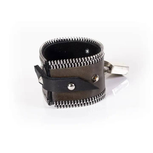 Serpentine Chic Leather Cuff